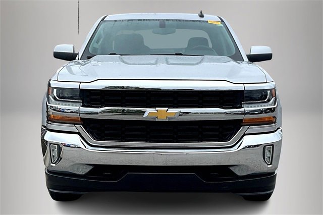 Used 2018 Chevrolet Silverado 1500 LT w/ All Star Edition image 3