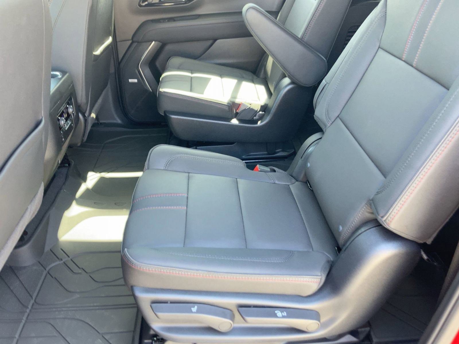 New 2026 Chevrolet Suburban RST w/ Comfort Package image 26