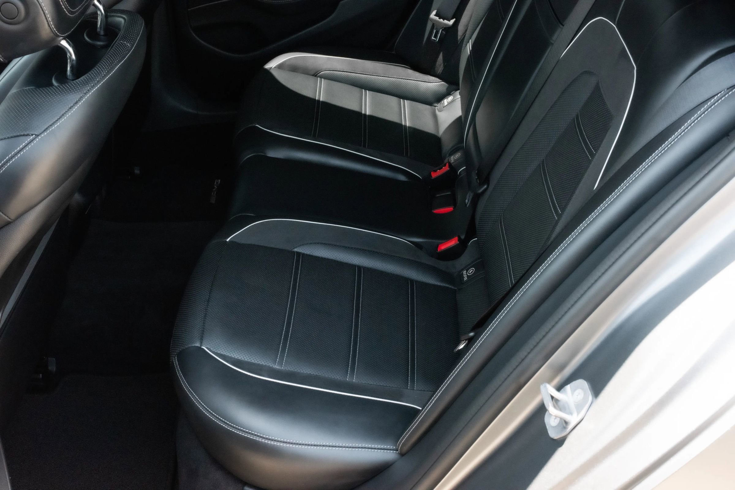 Used 2018 Mercedes-Benz E 63 AMG S image 21