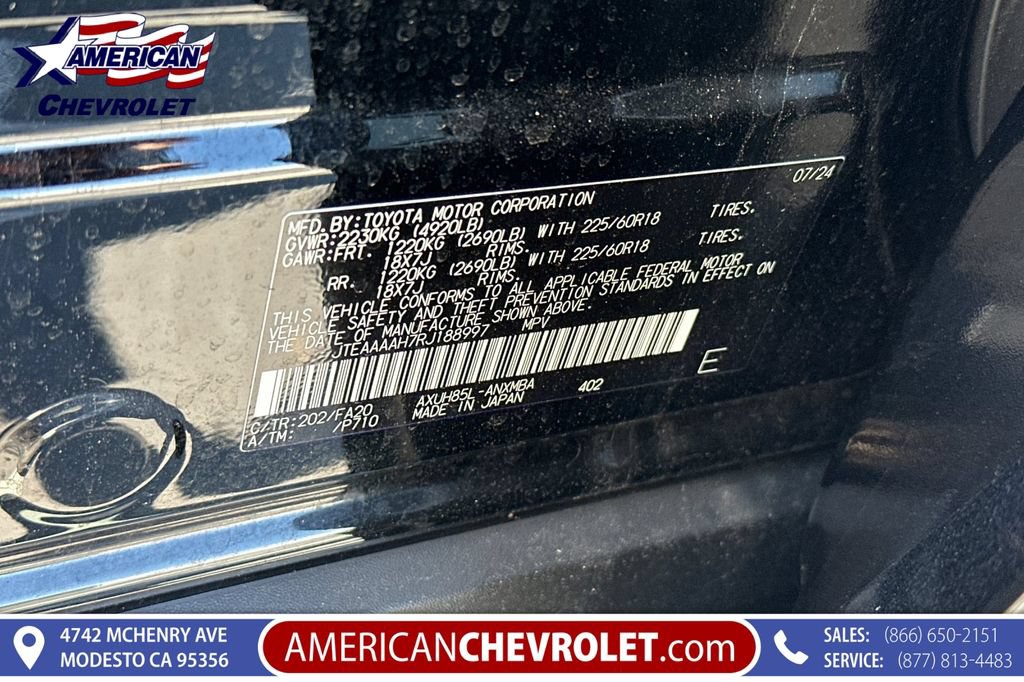 Used 2024 Toyota Venza LE AWD/4WD image 41