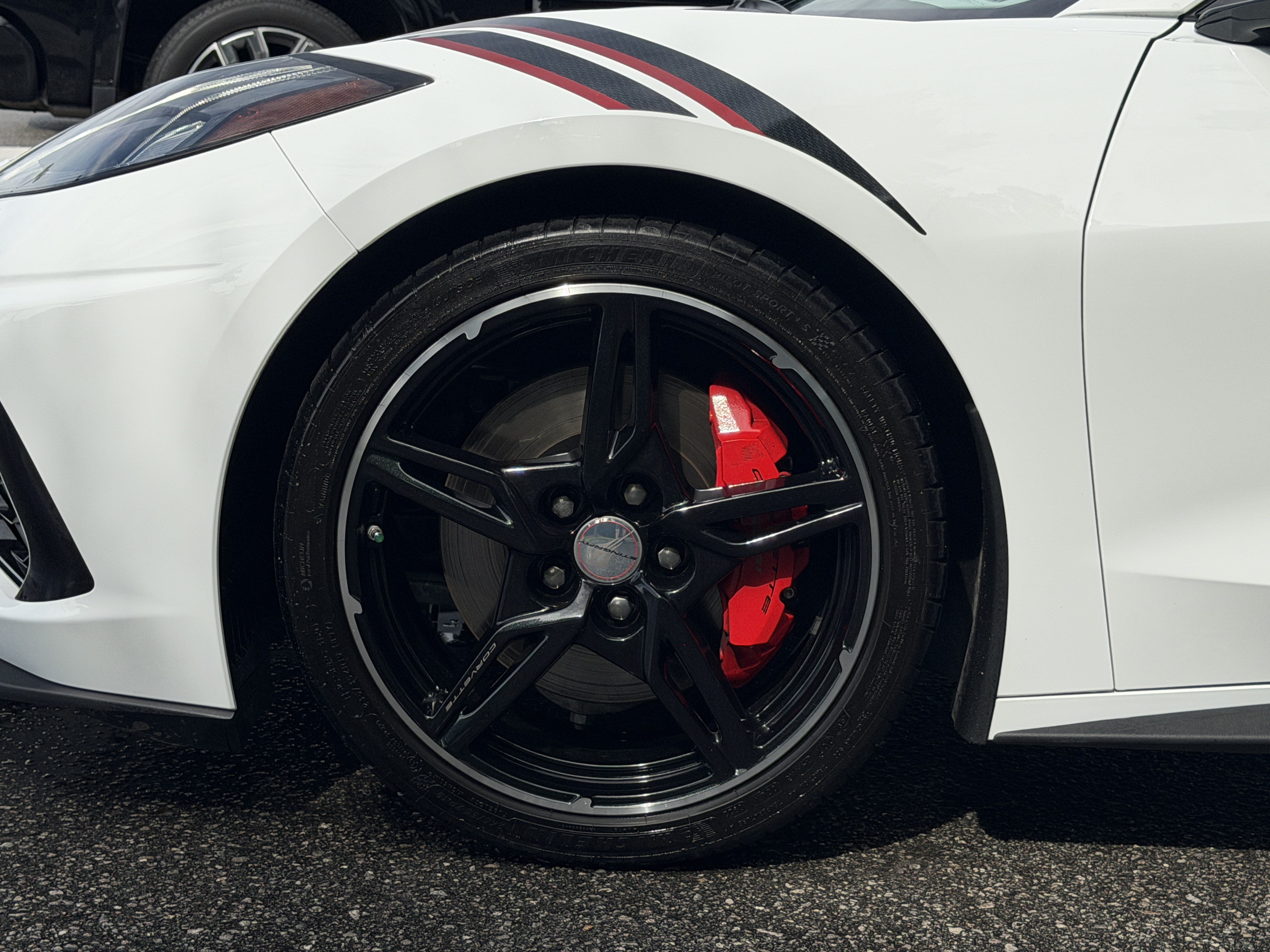 Used 2022 Chevrolet Corvette Stingray Premium Conv w/ Z51 Performance Package RWD image 38