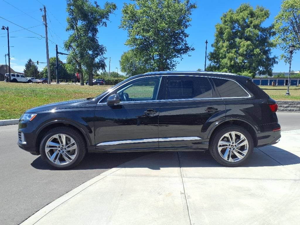 Used 2023 Audi Q7 2.0T Premium image 3