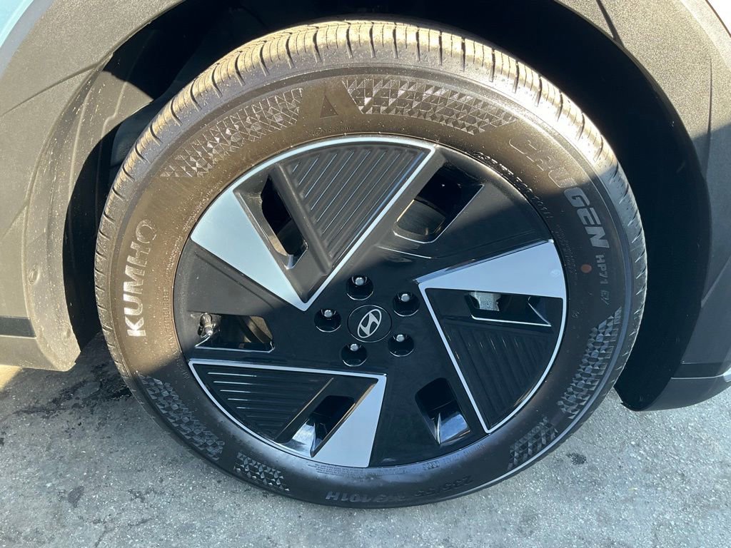 Used 2025 Hyundai Ioniq 5 SEL image 77