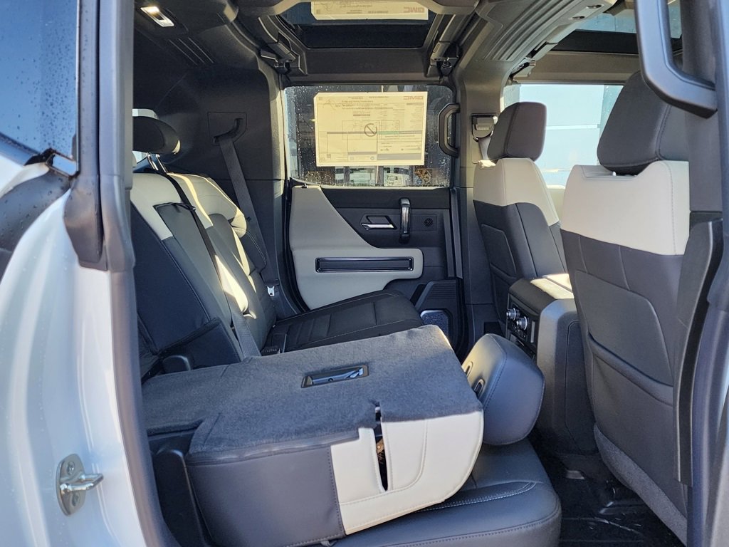 New 2026 GMC Hummer EV SUV image 52