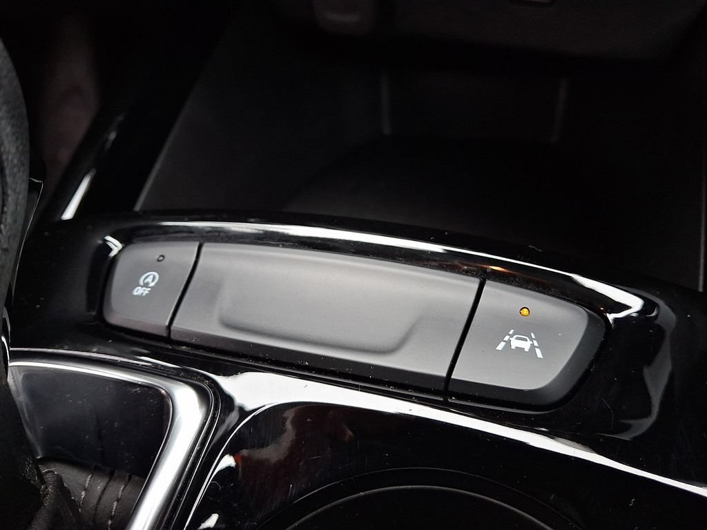 Used 2024 Chevrolet Trax ACTIV w/ Driver Confidence Package FWD image 28