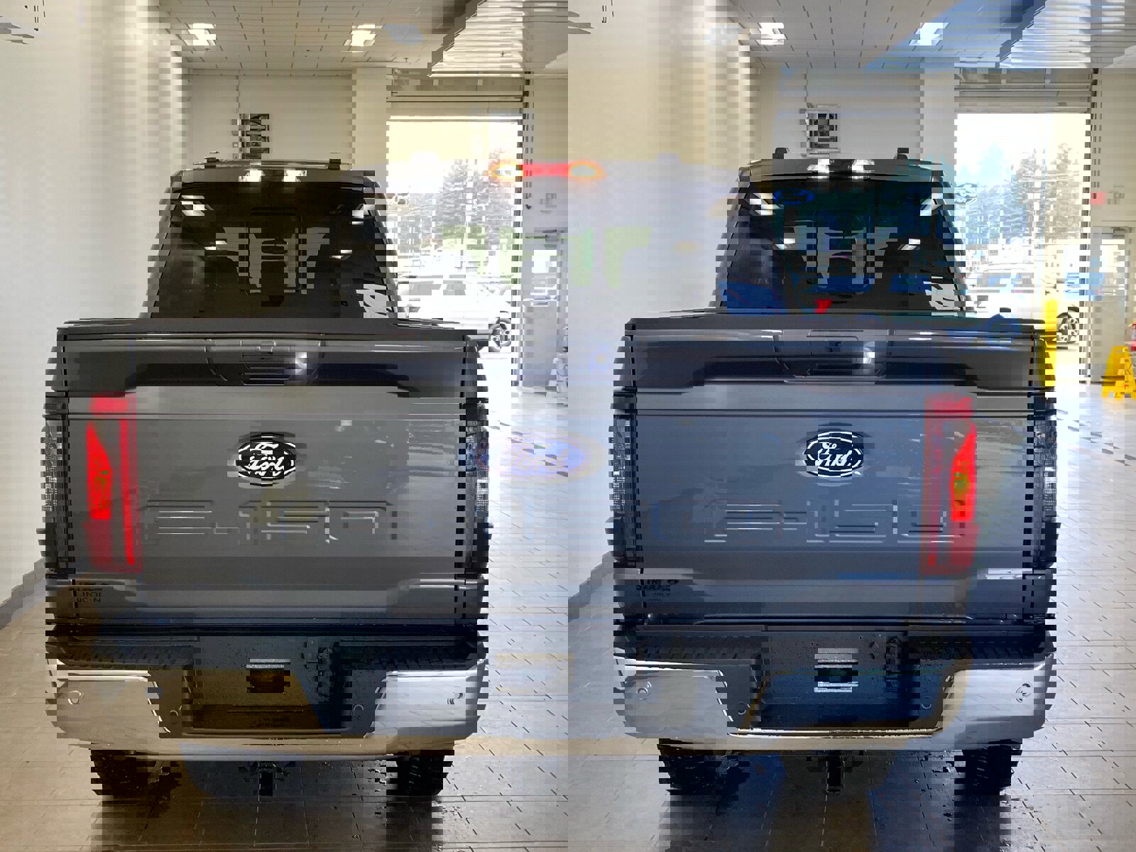 New 2025 Ford F150 XLT w/ Equipment Group 302A MID image 6