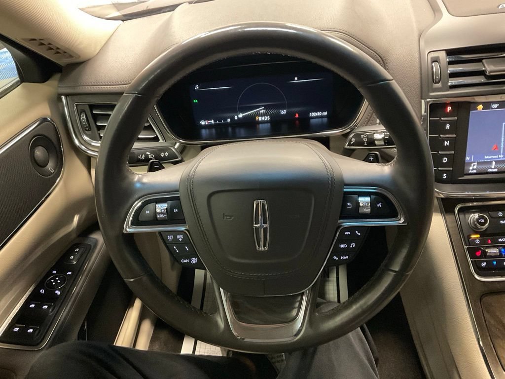 Used 2018 Lincoln Continental Reserve w/ Rear-seat Package AWD/4WD image 7