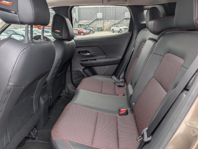 Used 2026 Nissan Kicks SR w/ SR Premium Package AWD/4WD image 13