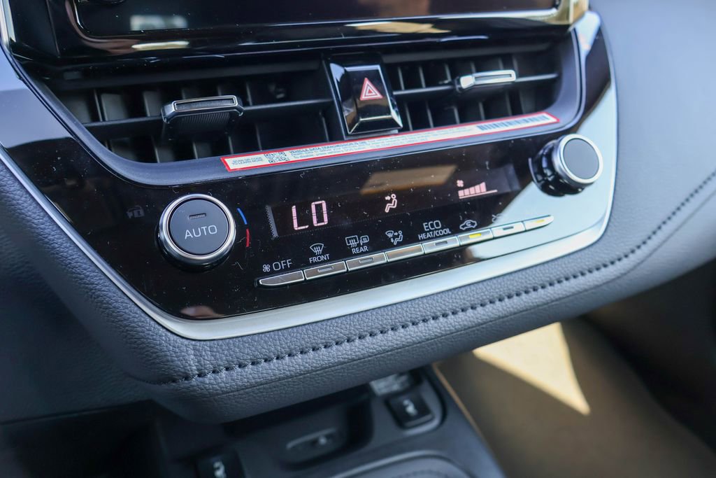 New 2026 Toyota Corolla SE w/ Carpet Mat Package (TMS) image 12