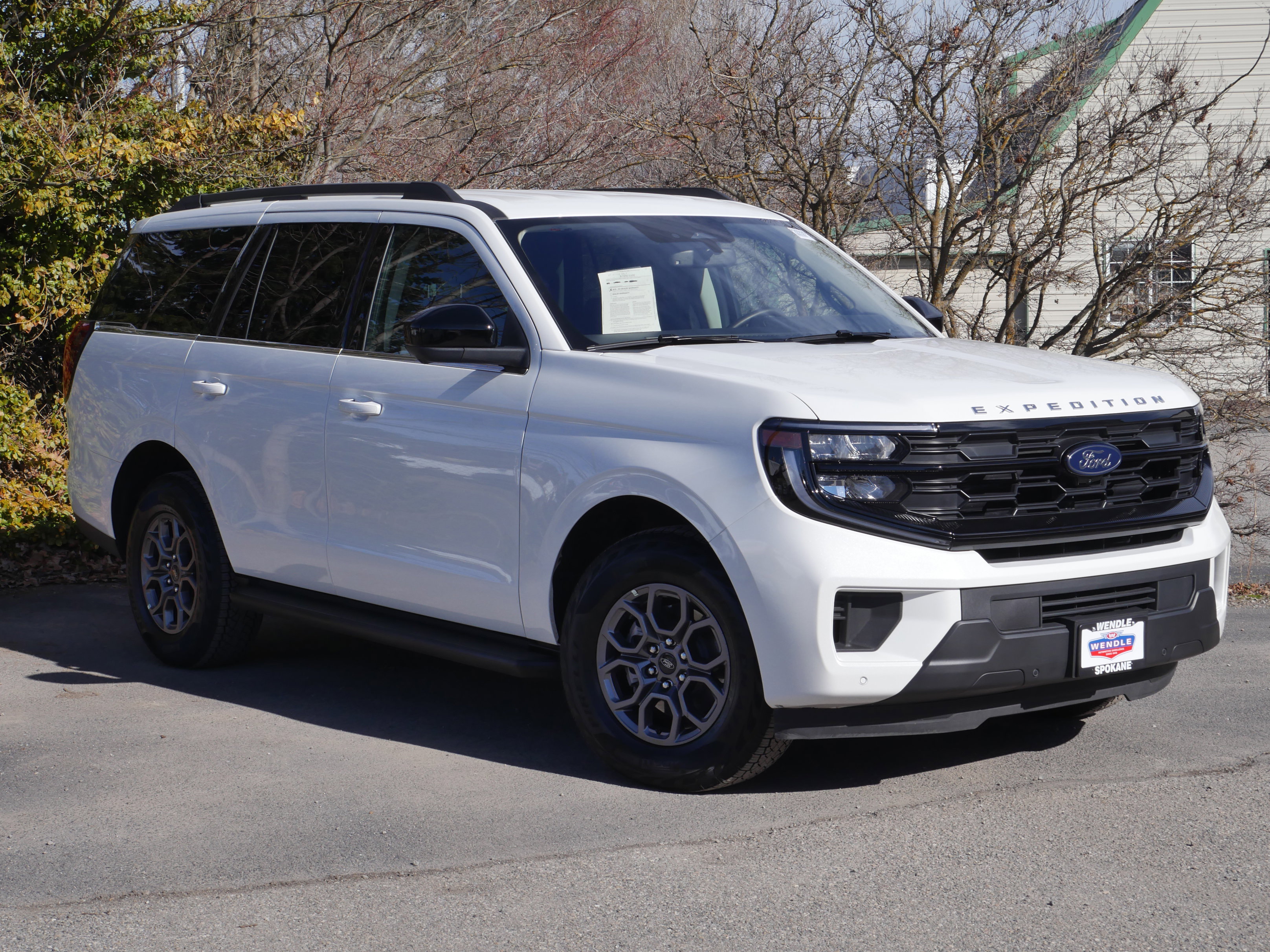 Certified 2025 Ford Expedition Active image 32