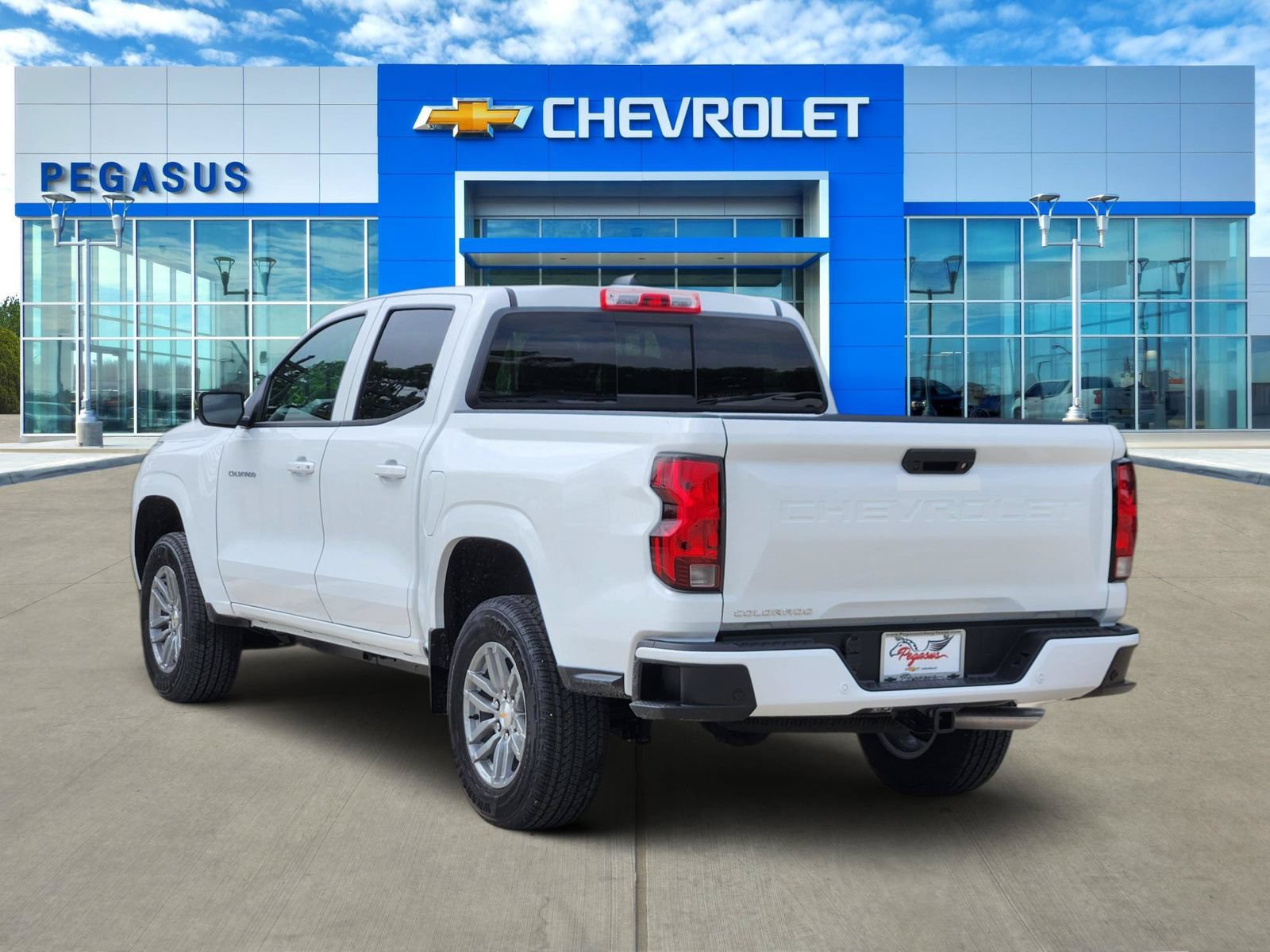 New 2026 Chevrolet Colorado LT w/ Advanced Trailering Package RWD image 4