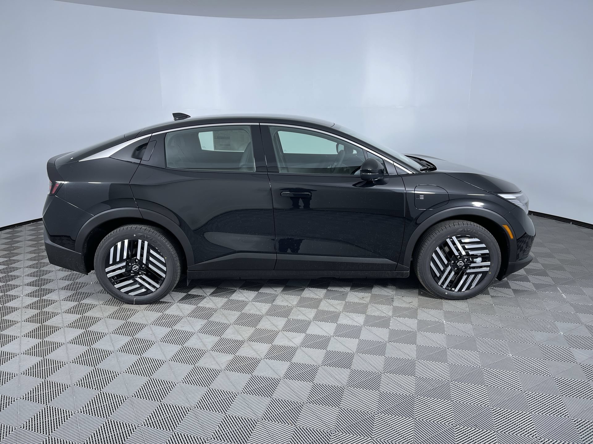 New 2026 Nissan Leaf SV+ FWD image 10