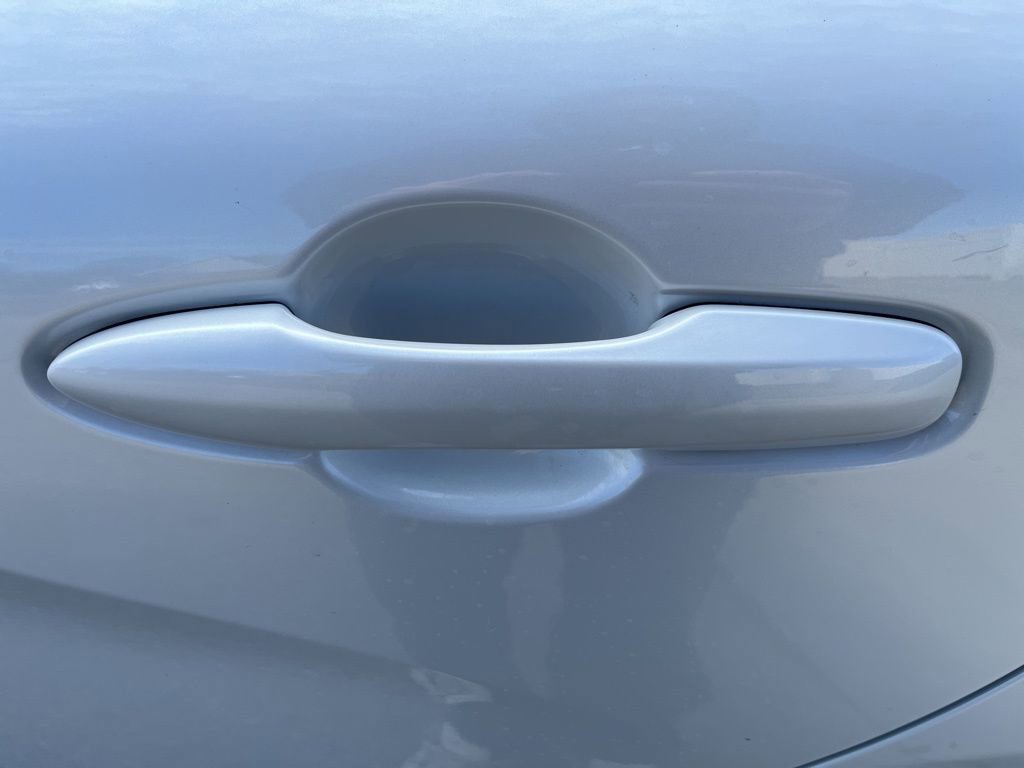 Used 2019 Toyota Avalon XSE w/ All Weather Liner Package image 42