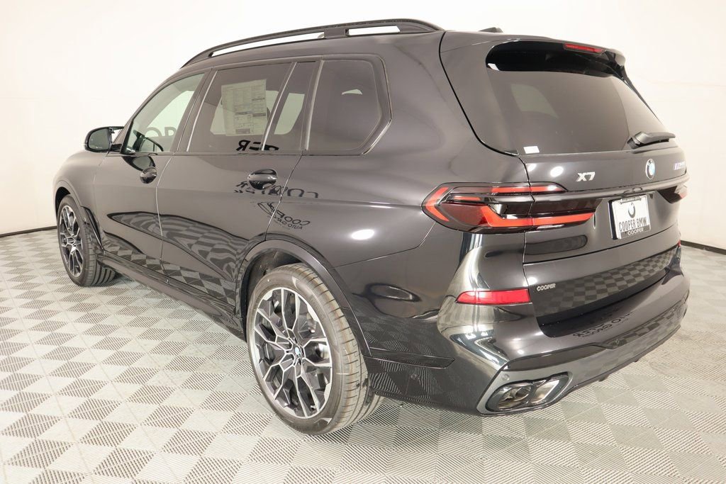 New 2025 BMW X7 M60i image 26