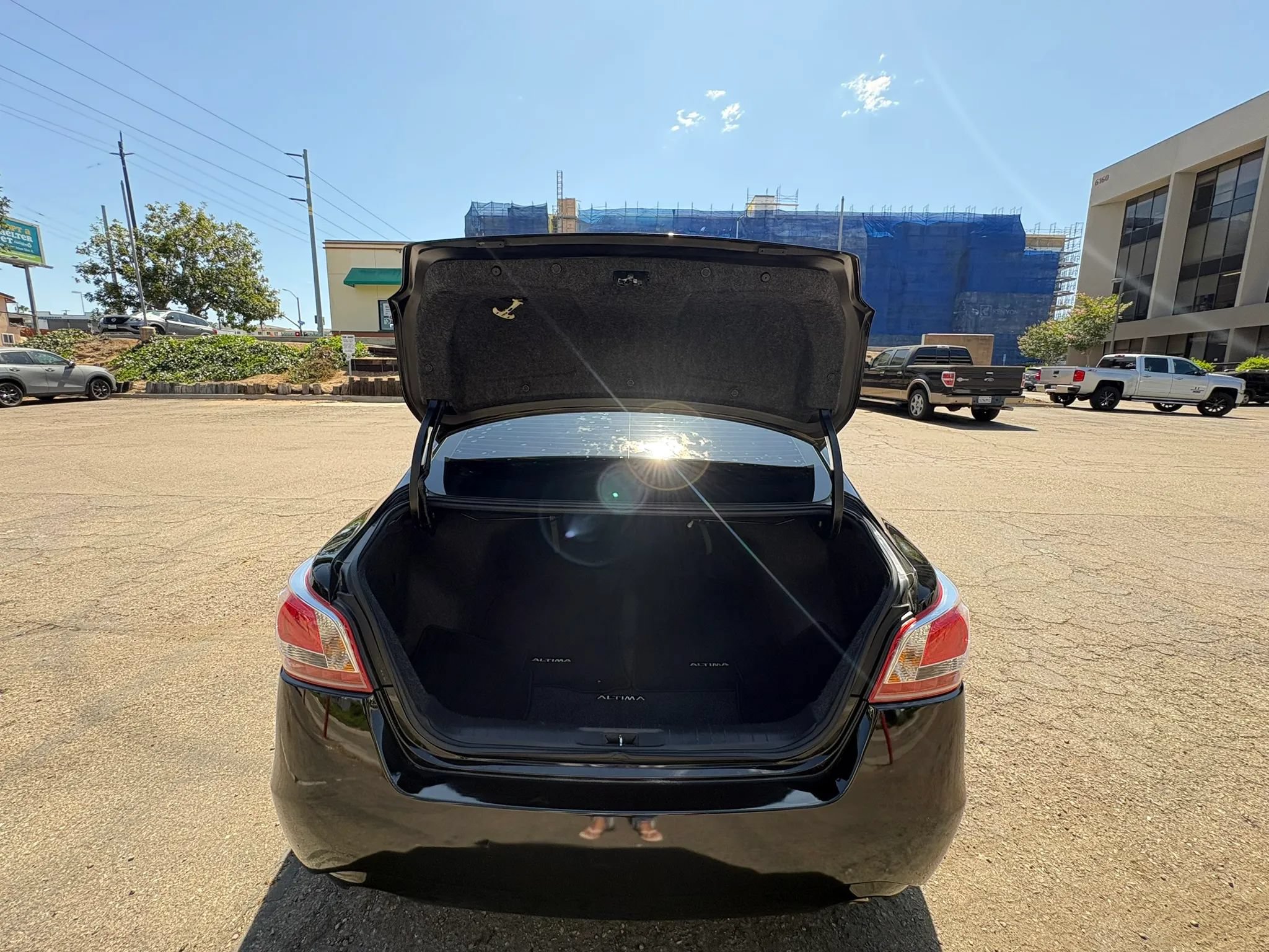 Used 2013 Nissan Altima 2.5 SL FWD image 19