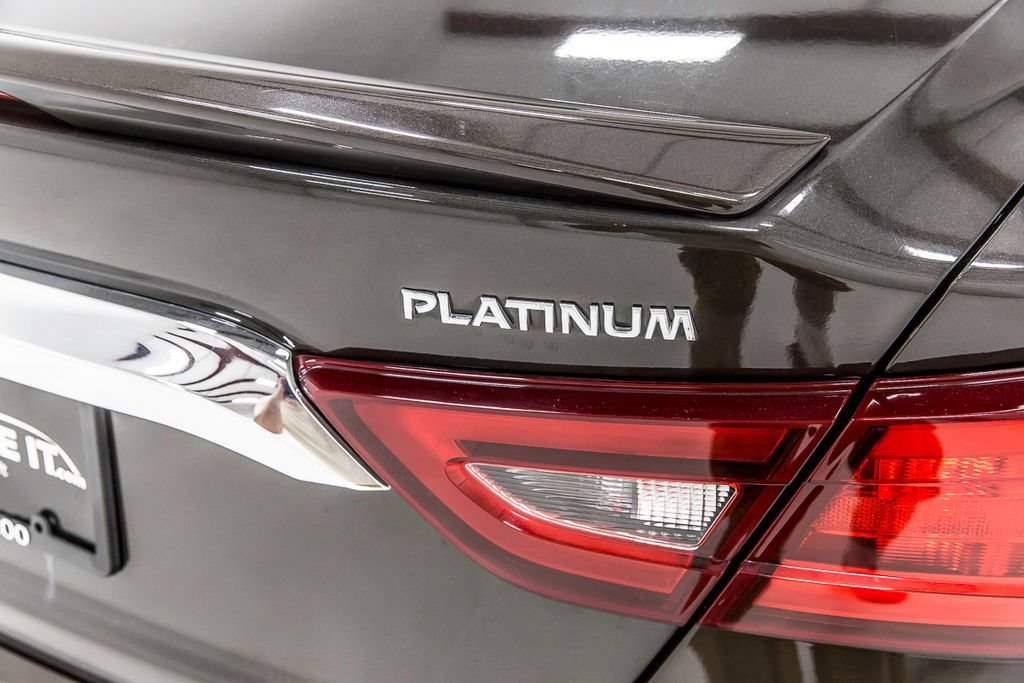 Used 2017 Nissan Maxima Platinum w/ Medallion Package FWD image 7
