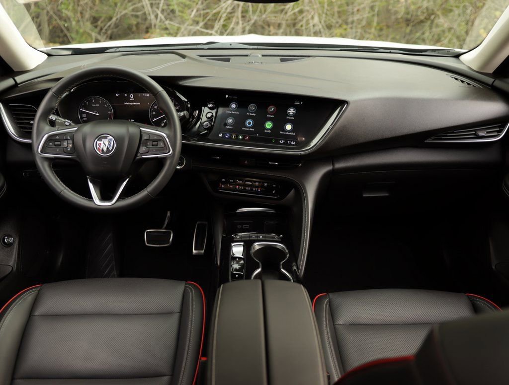 Used 2023 Buick Envision Essence w/ Sport Touring Package image 20