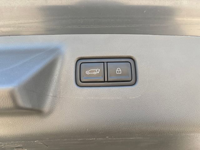 Used 2025 Hyundai Santa Fe SEL AWD/4WD image 23