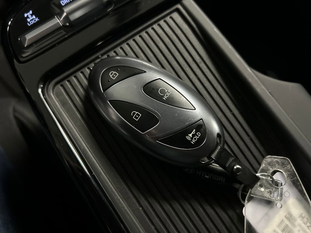 New 2026 Hyundai Tucson Blue SE image 20