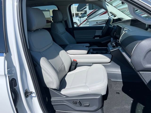 New 2025 Ford Expedition Max Active image 21