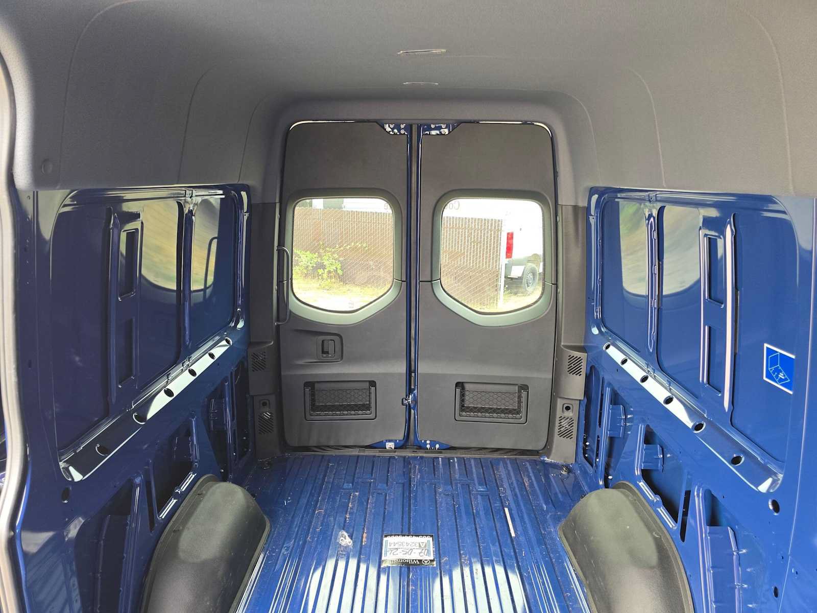 Used 2026 Mercedes-Benz Sprinter 2500 image 15