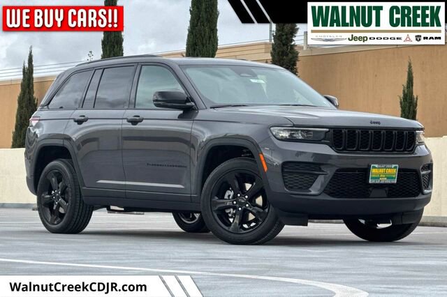 New 2025 Jeep Grand Cherokee Altitude AWD/4WD image 1