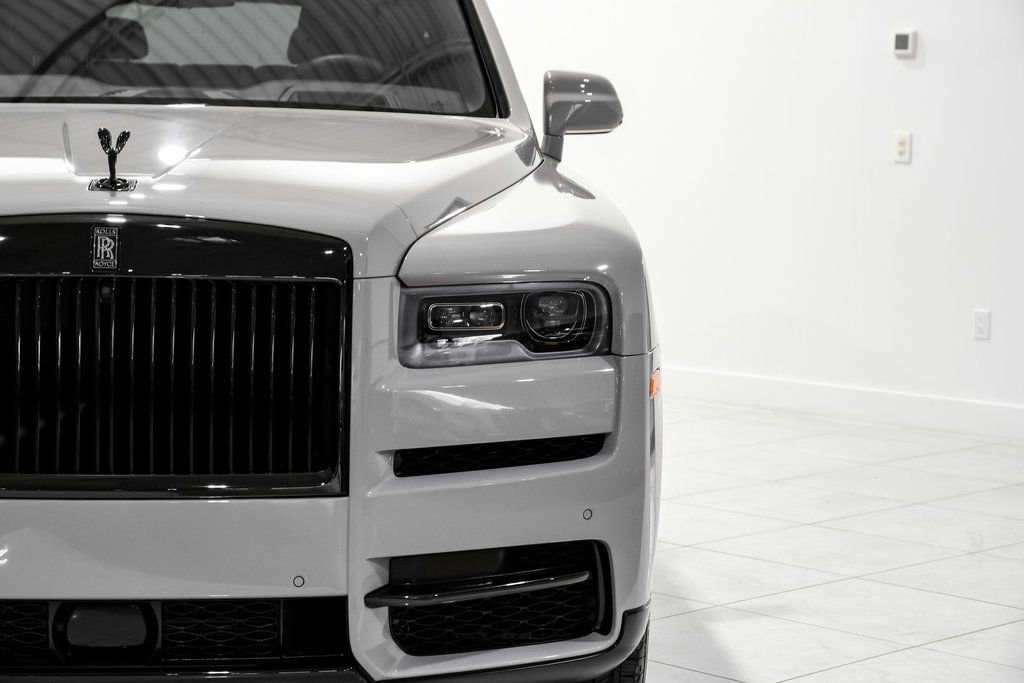 Used 2023 Rolls-Royce Cullinan Black Badge w/ Driver's Package image 62