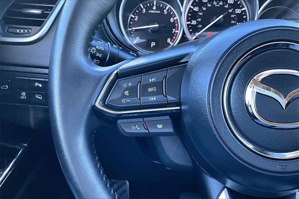 Certified 2022 MAZDA CX-9 Touring Plus image 18