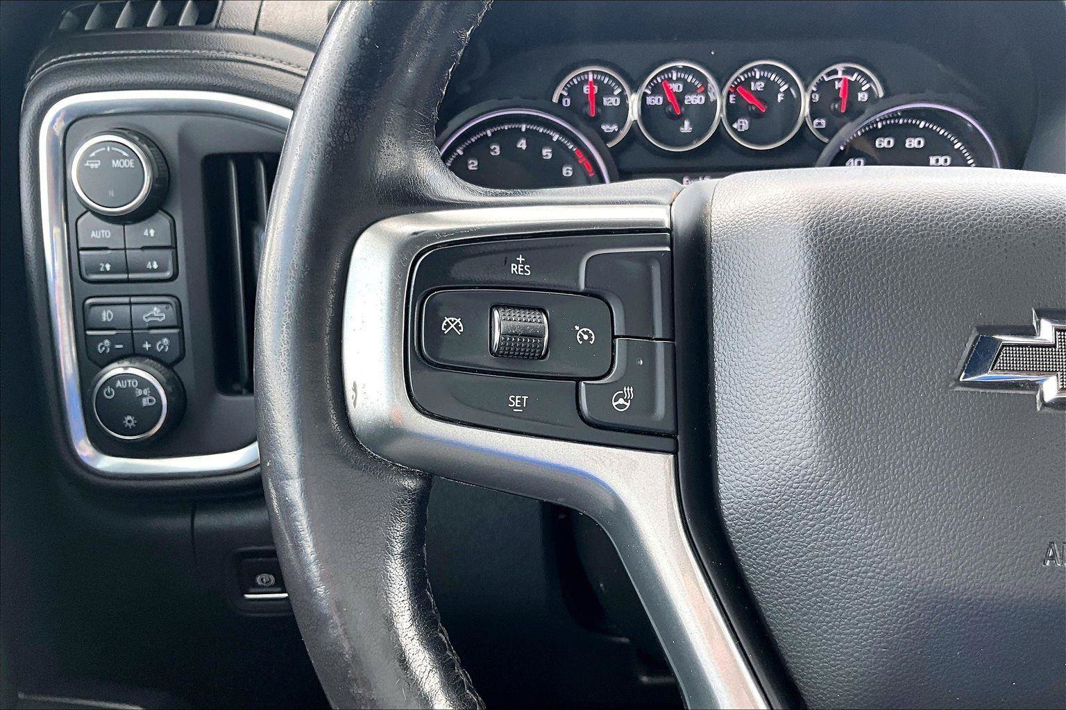 Used 2021 Chevrolet Silverado 1500 RST AWD/4WD image 19