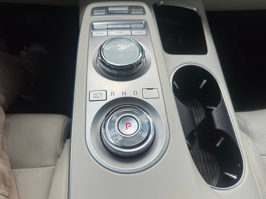 Used 2023 Genesis Electrified GV70 AWD/4WD image 19