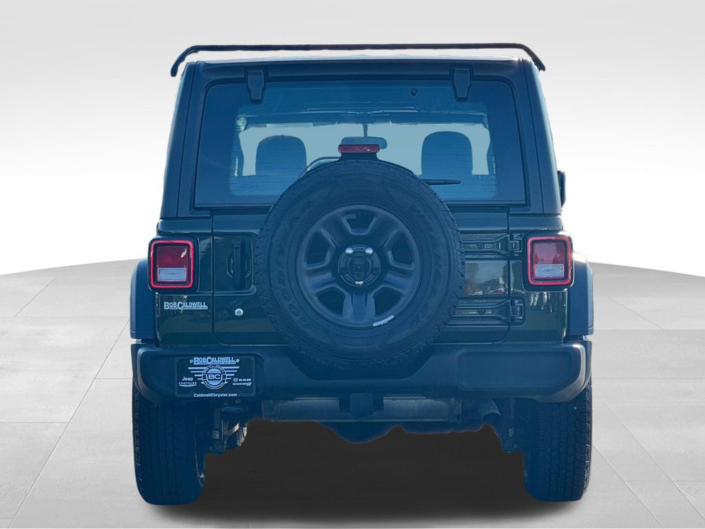 Used 2020 Jeep Wrangler Unlimited Sport AWD/4WD image 6
