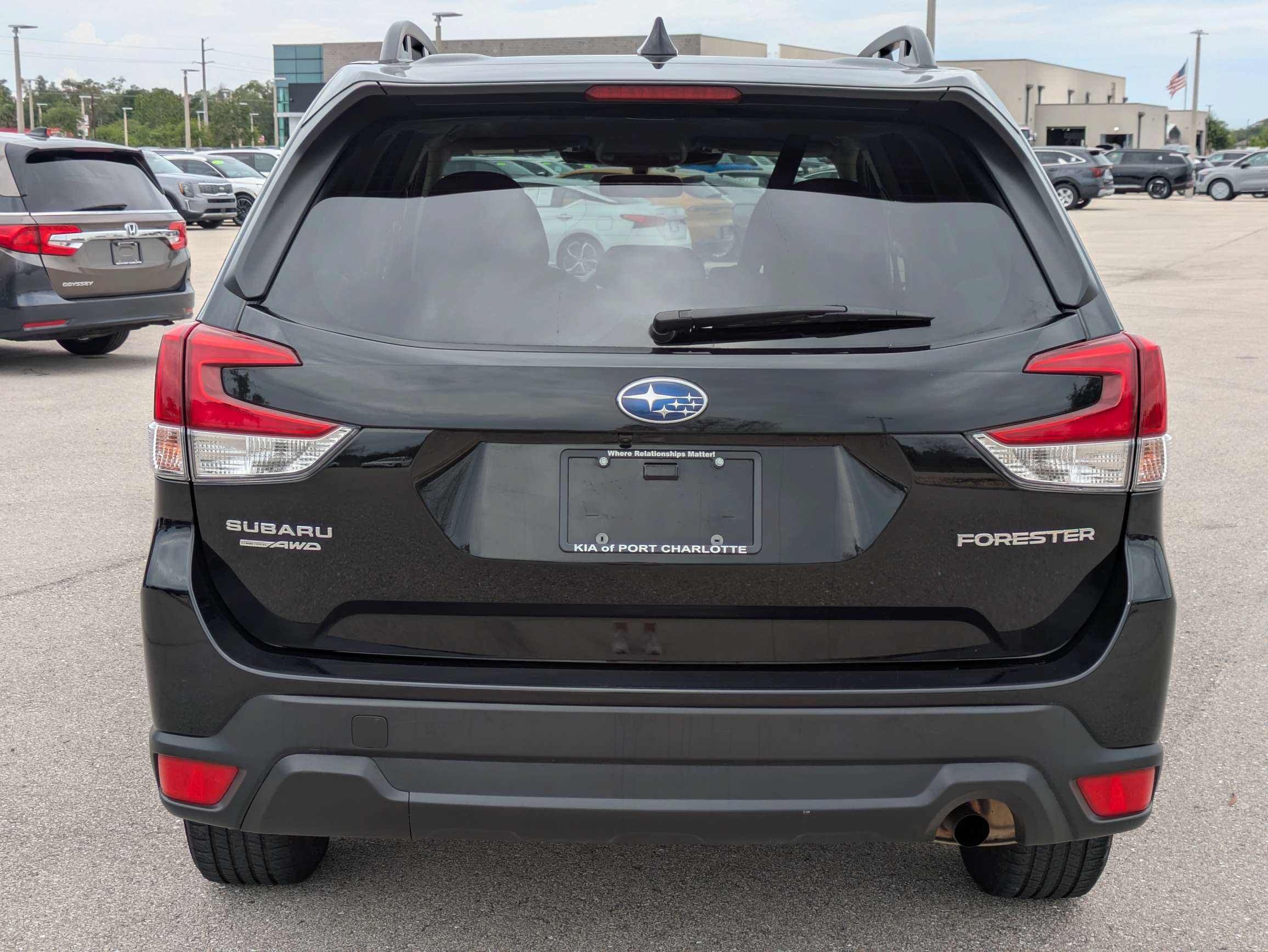 Used 2024 Subaru Forester Premium AWD/4WD image 6