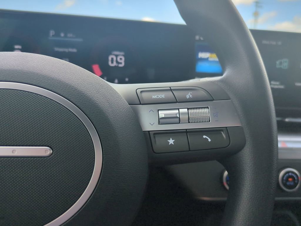 New 2026 Hyundai Kona SE image 29