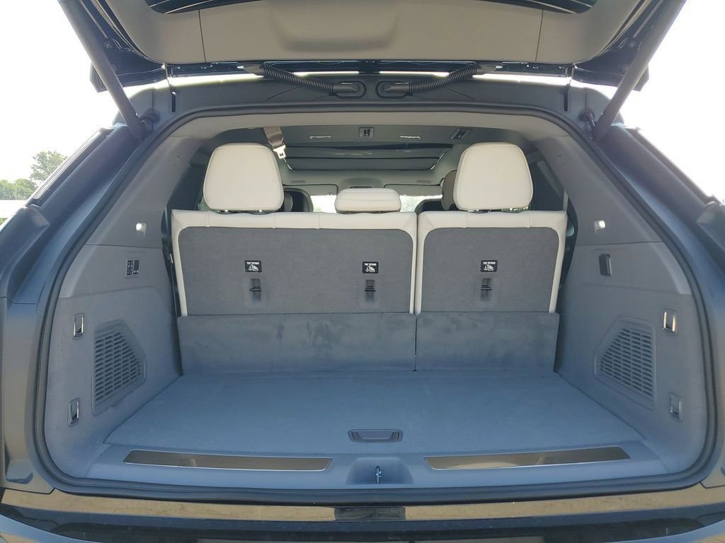 New 2026 Cadillac Escalade IQ Luxury 1 AWD/4WD image 25