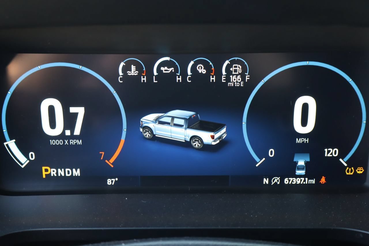 Used 2021 Ford F150 Lariat AWD/4WD image 9