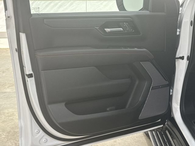 New 2026 GMC Yukon XL AT4 Ultimate AWD/4WD image 23