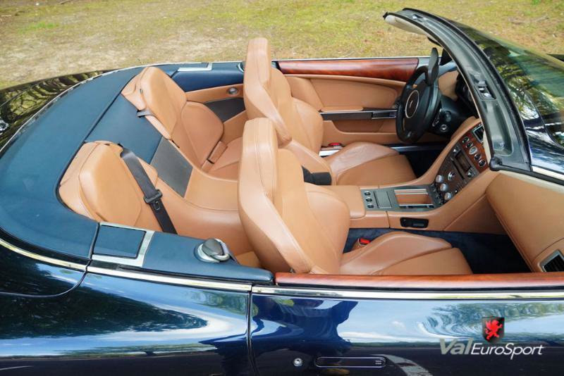 Used 2006 Aston Martin DB9 Volante image 3