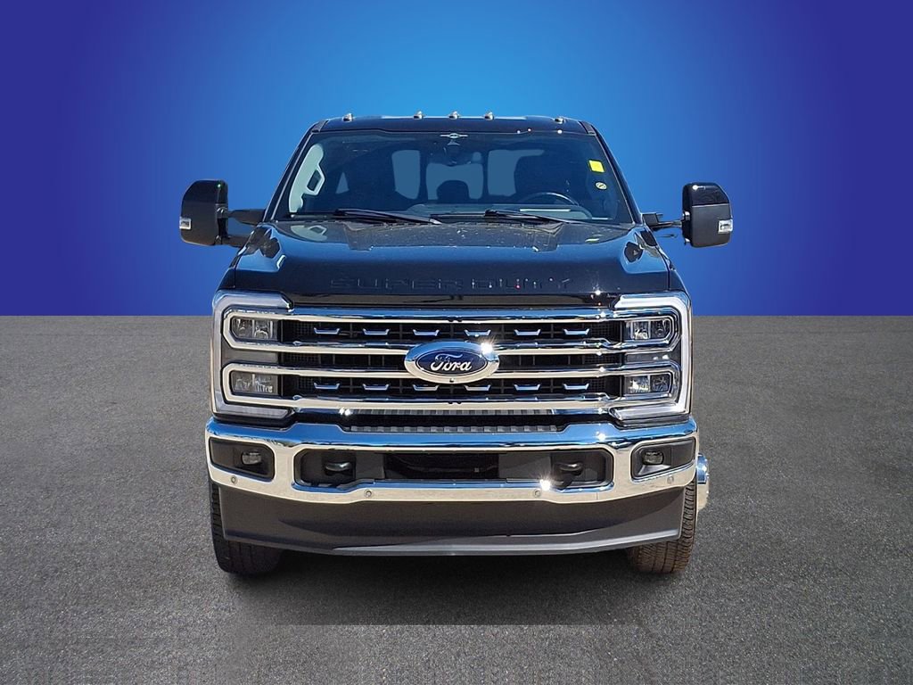Used 2023 Ford F350 Lariat w/ Lariat Ultimate Package image 2