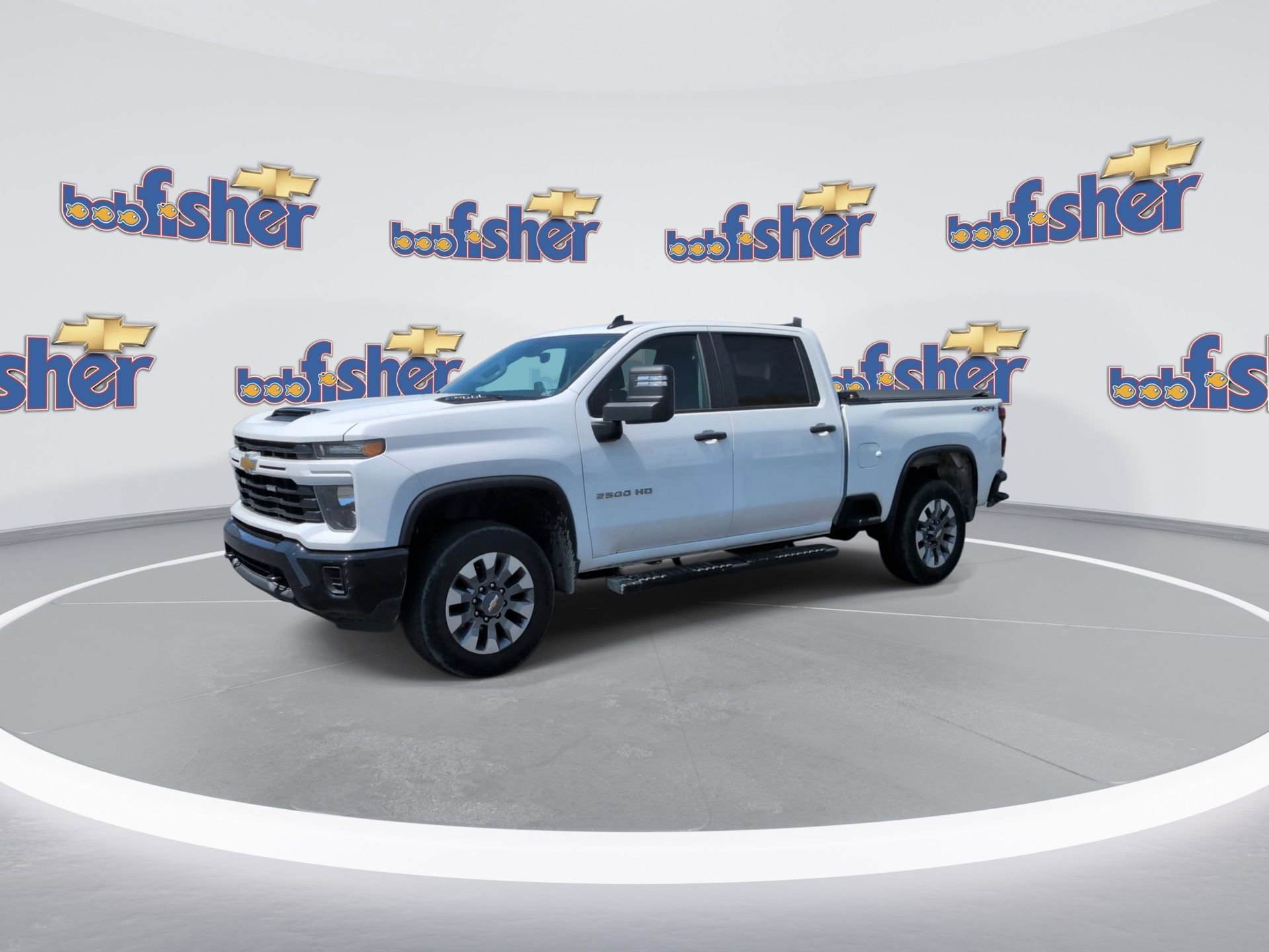 Used 2024 Chevrolet Silverado 2500 Custom w/ Custom Convenience Package AWD/4WD image 4