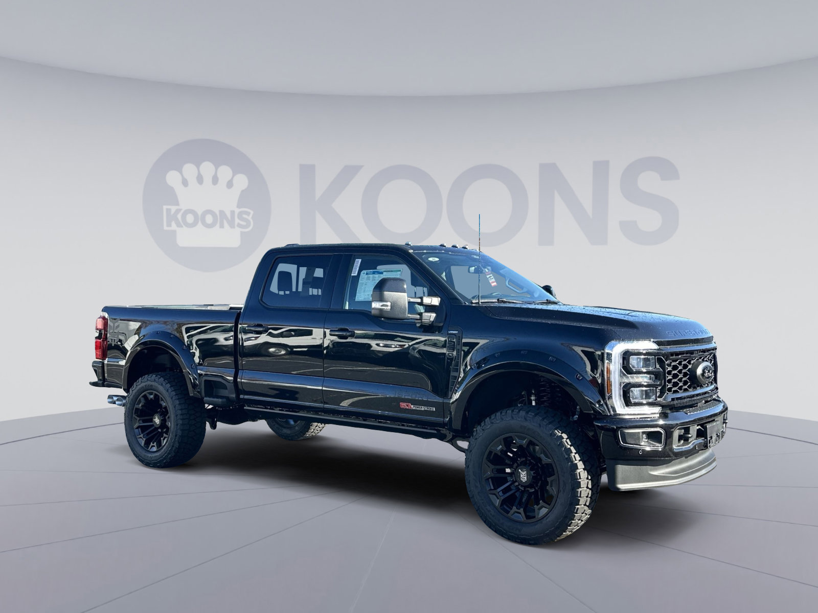 New 2026 Ford F250 Lariat w/ Black Appearance Package image 10