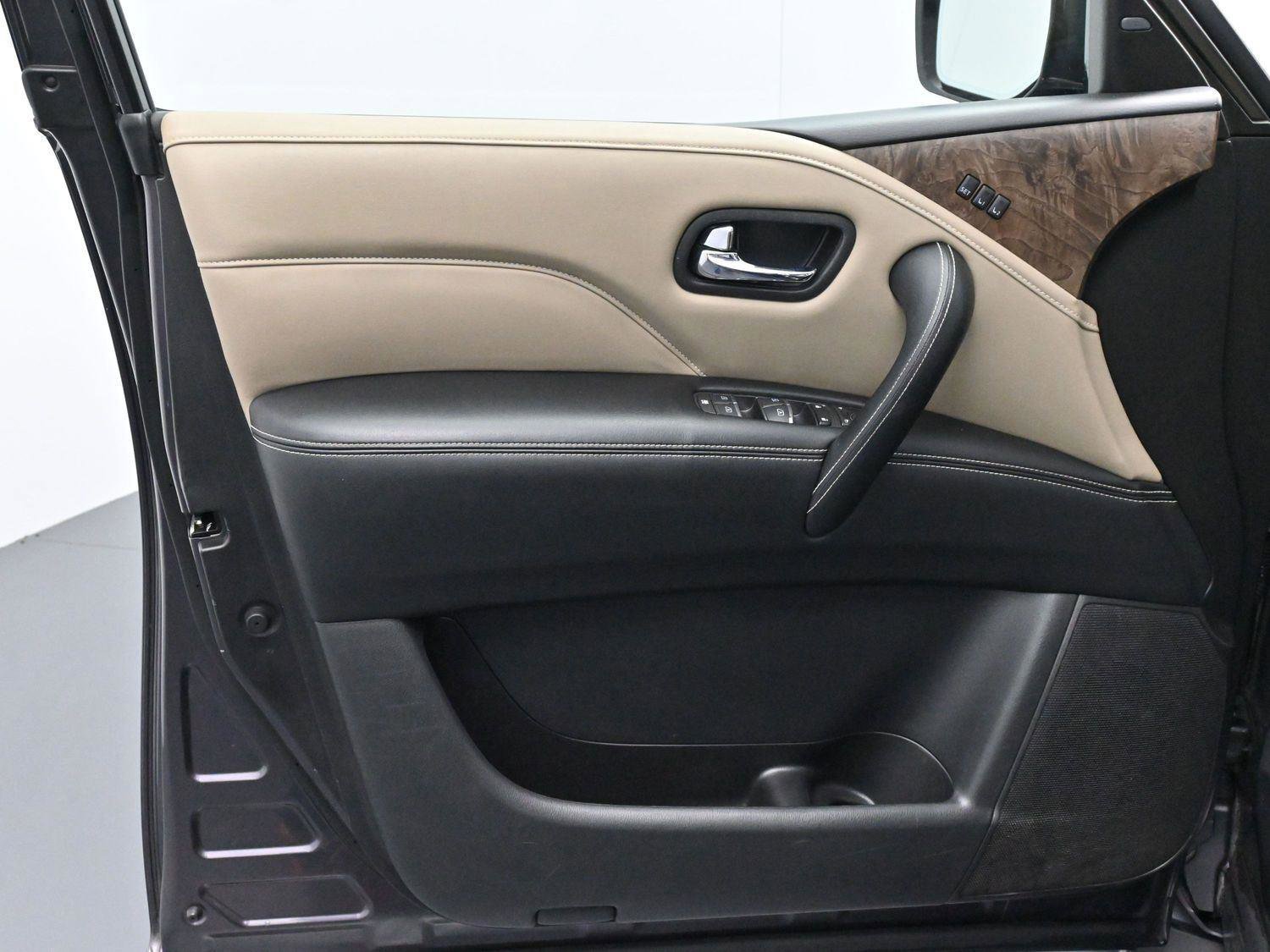 Used 2022 INFINITI QX80 Premium Select w/ Cargo Package image 12