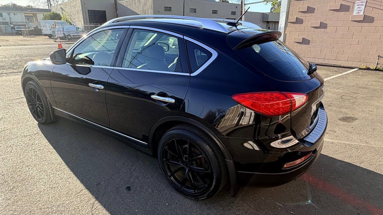 Used 2012 INFINITI EX35 Journey w/ Premium Pkg image 5