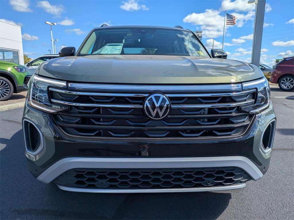 New 2026 Volkswagen Atlas Peak Edition image 10