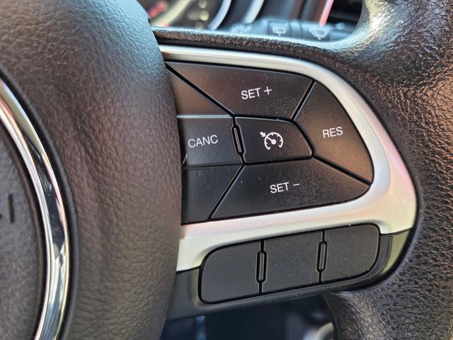 Used 2018 Jeep Compass Sport image 30