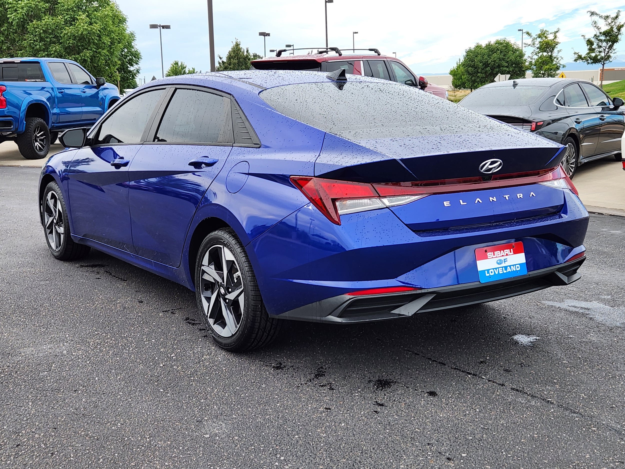 Used 2023 Hyundai Elantra SEL w/ Convenience Package FWD image 3