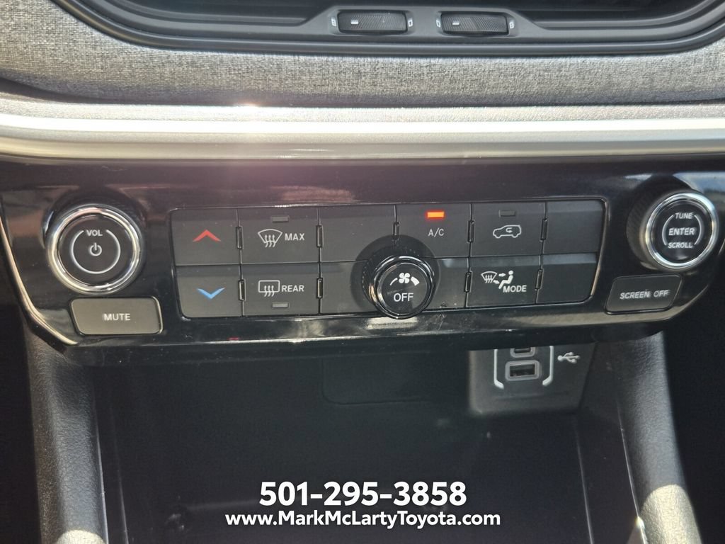 Used 2023 Jeep Compass Sport AWD/4WD image 23