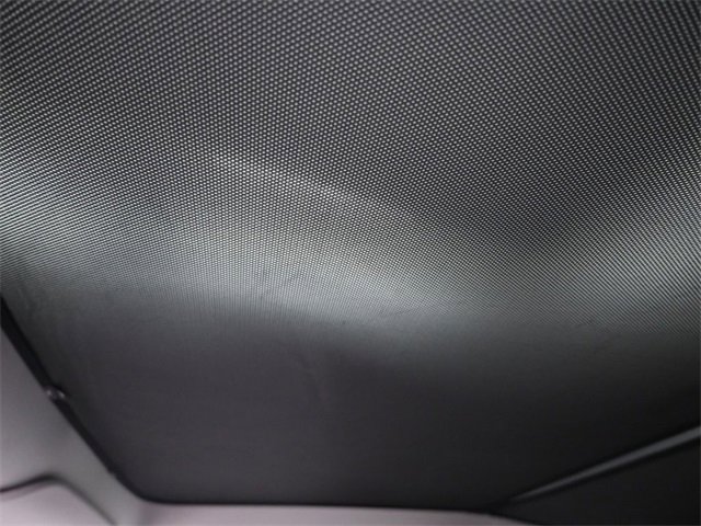 Used 2022 Tesla Model Y Performance image 17