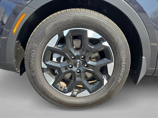 Used 2025 Kia Sorento S FWD image 26