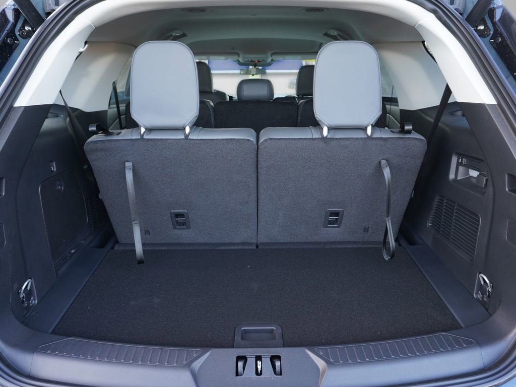 New 2026 Ford Explorer Active w/ Active Comfort Package image 18