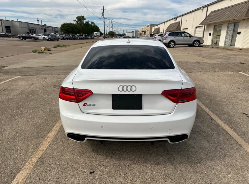 Used 2013 Audi RS 5 Coupe w/ Audi MMI Navigation Plus Pkg AWD/4WD image 4